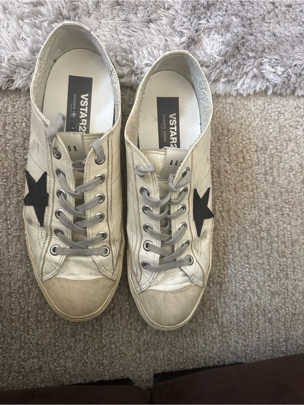 Golden Gooses V2 Size 13 Beige. 100% legit. Retail was $675